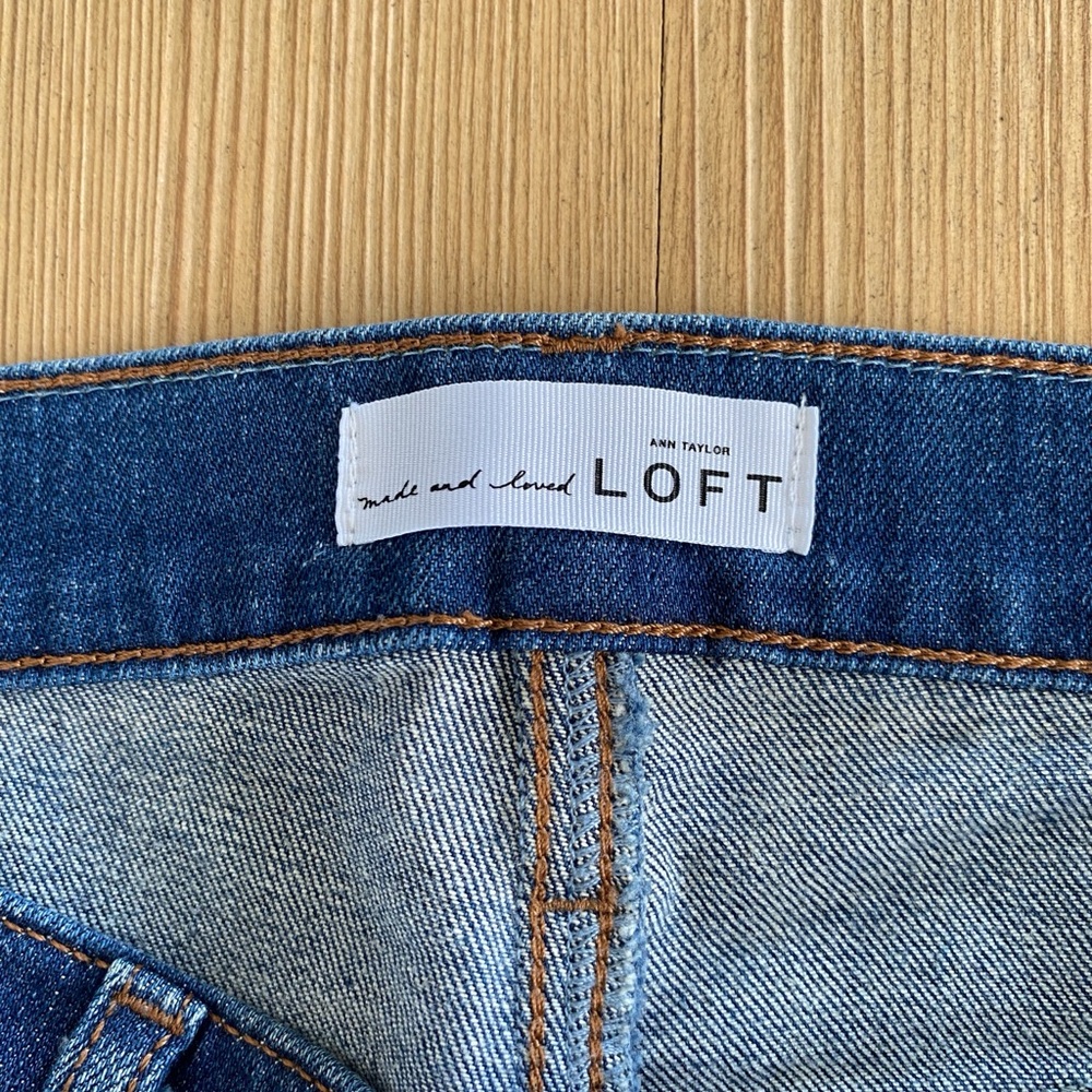 LOFT Dark Blue Flare Jeans size 14/32 - Picture 5 of 6